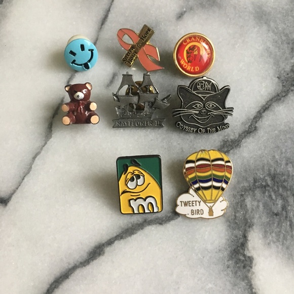 Vintage Other - 8 Assorted Pins